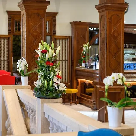 西班牙大酒店 3*