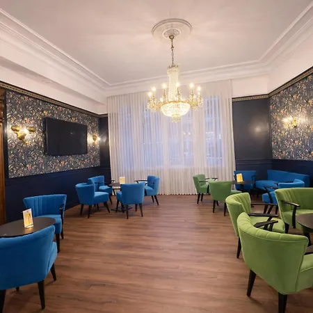 西班牙大酒店 酒店