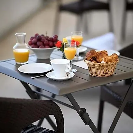 Grand D'espagne Отель Лурд