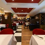 Отель Grand D'espagne 4*