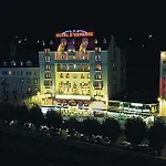 Grand D'espagne Отель