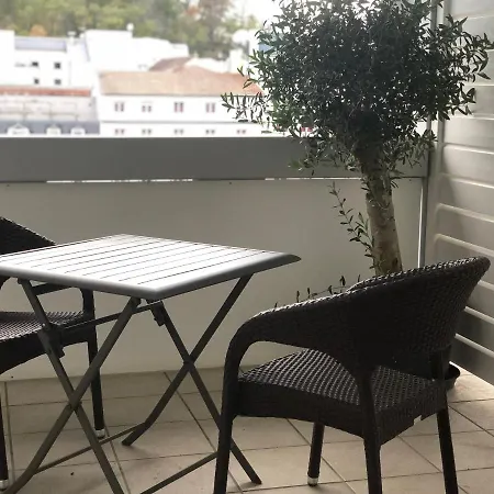 Grand D'espagne لورد